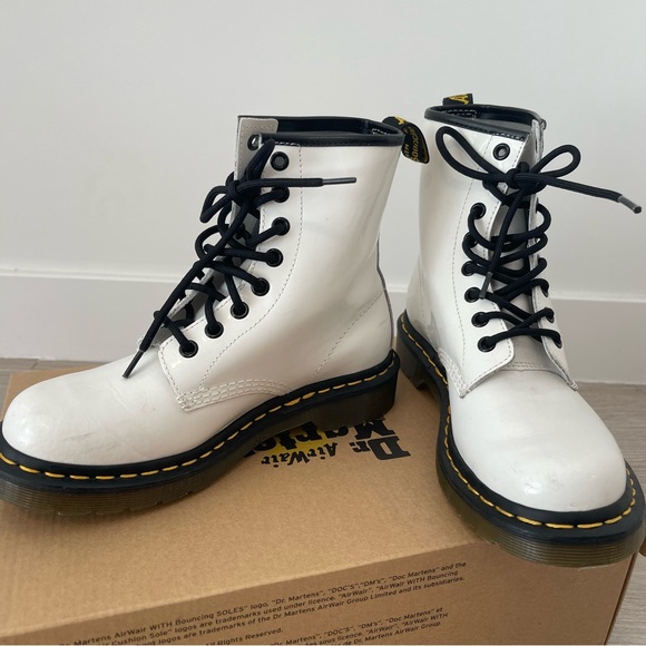 Doc Marten white boots - Picture 4 of 9